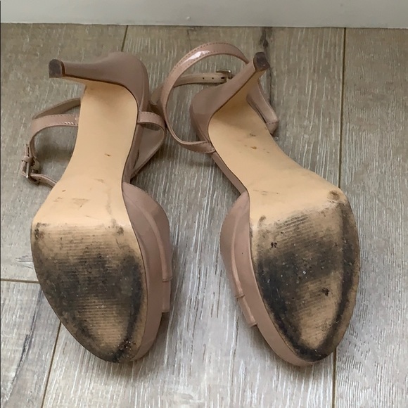 Nine West Sexy Nude Heels - Picture 5 of 5